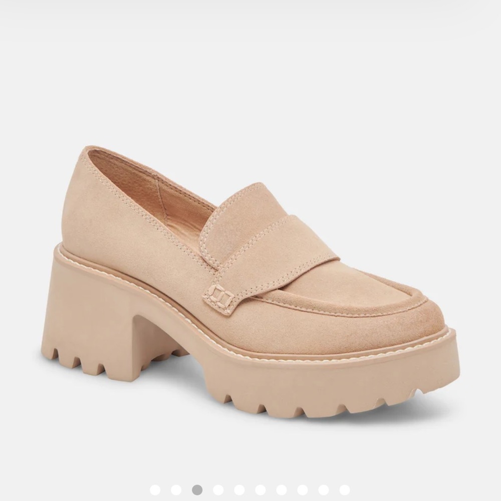 Dolce Vita Halona Loafers in Dune